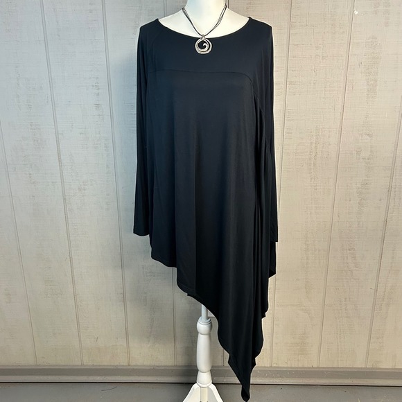 Roamans Tops - Roamans Women Whimsigoth Asymmetric Hem Tunic Top Sz M Long Sleeve‎ Black Witchy